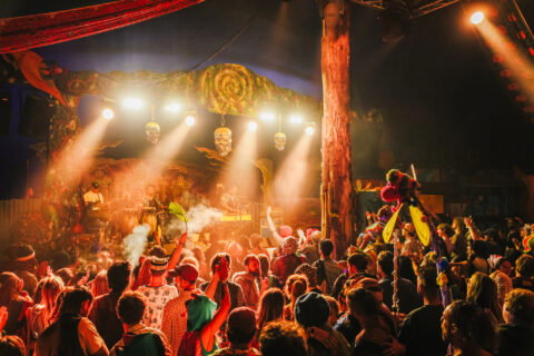 580a3975-4d8a-41e7-bd35-934f23777f32_web