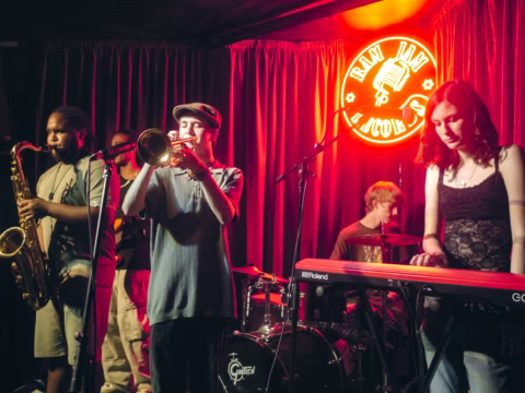 2ea7b8e4-f410-4fd0-8f66-be360e3d4366_web