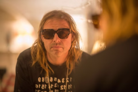 6dab2ef5-71f9-45d3-8e8e-0b29d8a37e16_web