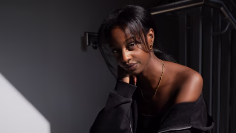 6f55f11b-930f-4d84-8c5c-ea2bdad0e290_web