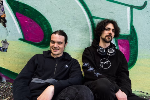 e50e09a2-5e5d-481f-a313-2811aae50607_web