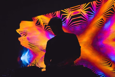 f329309f-1b94-48a5-b14c-511f25b6908c_web