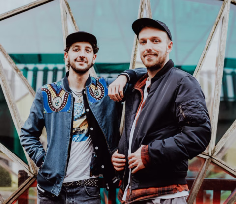 55e12ce8-f76f-4e46-8ec8-0f1960736c55_web