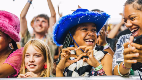 Leora-Bermeister_Shambala-Festival_2025_-5153-Web-2-1536×864-jpeg